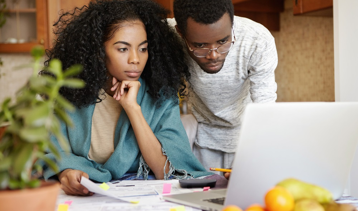 concerned-african-american-couple