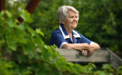 elderly-woman-gardening