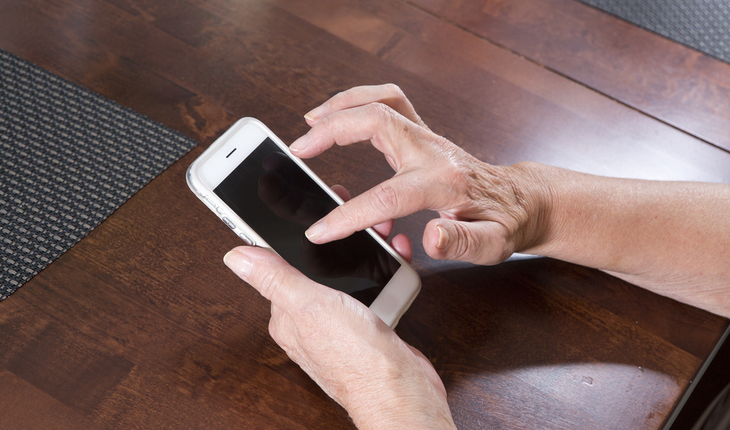 hands texting reading app