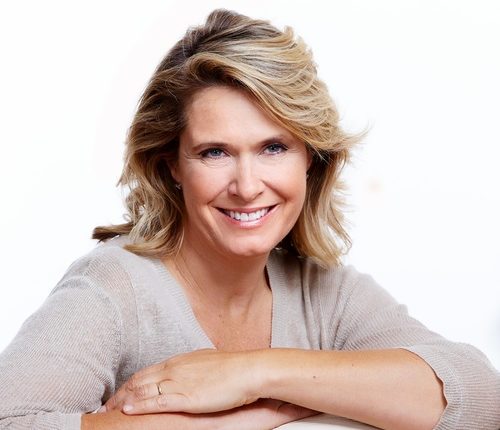 mature-woman-with-beautiful-hair