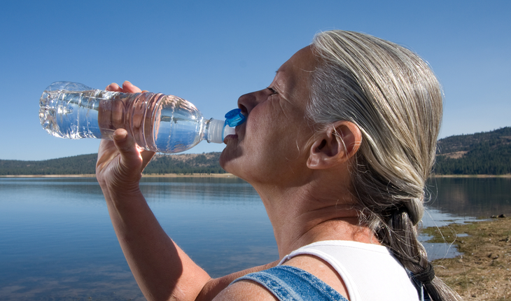 maturewoman-drinking-water