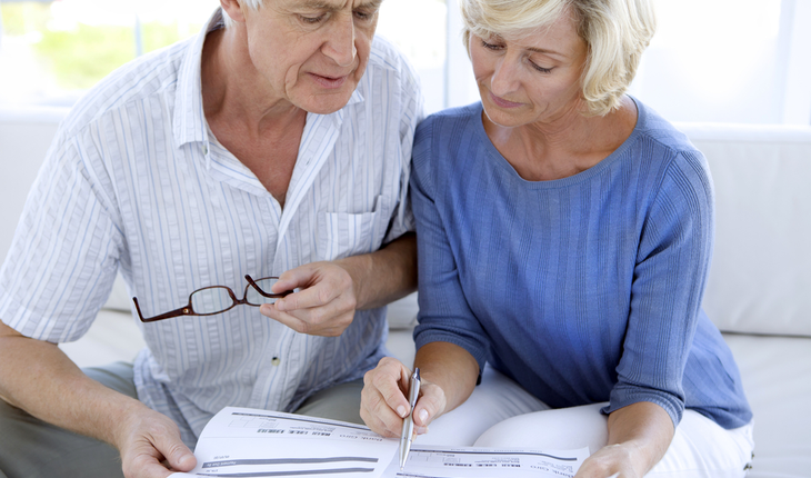 senior-couple-finances