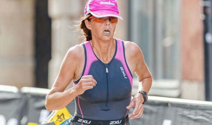 senior-woman-runner