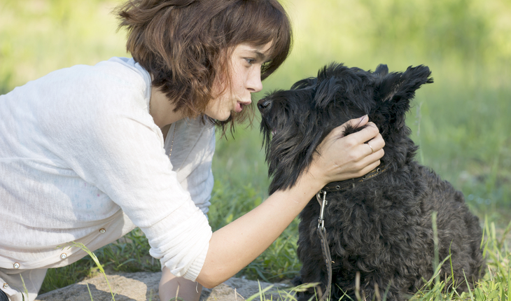 talkng-to-dog-1