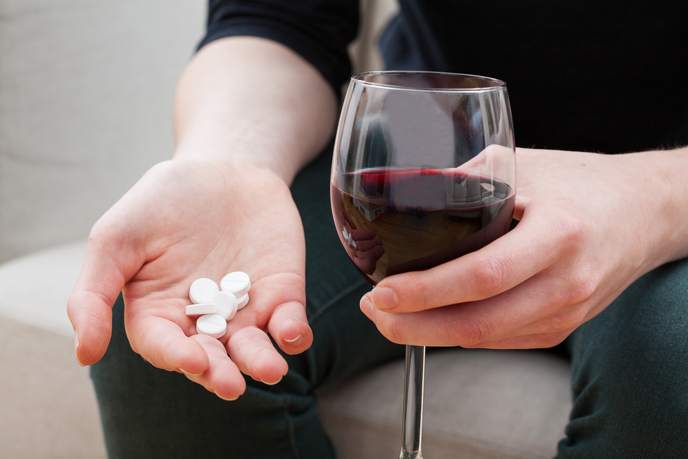 The Dangers of Mixing Prescription and OTC Drugs with Alcohol
