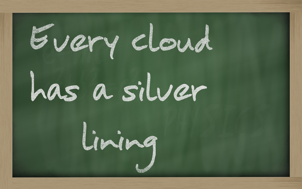 Have a silver lining. У каждого облака есть серебряная подкладка. Every cloud has a Silver lining. Картинки every cloud has a Silver lining. Every cloud has a Silver lining идиома